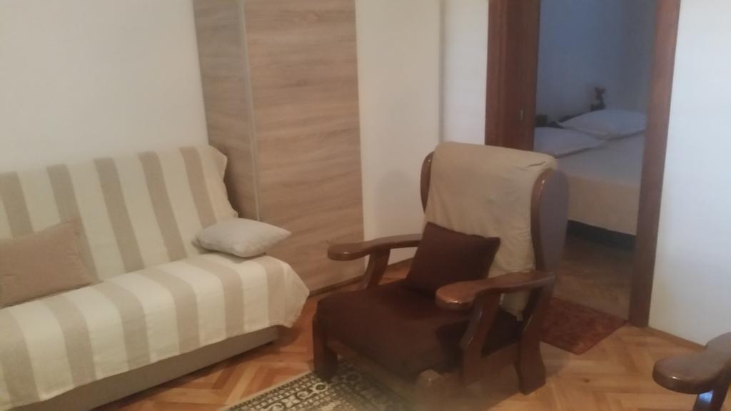 Apartment B&K Raslina المظهر الخارجي الصورة